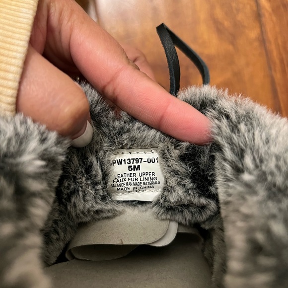 35. Sperry Women's Duck Bootie Slipper - Picture 2 of 5